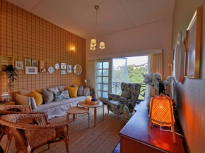 Green Hill Apartment